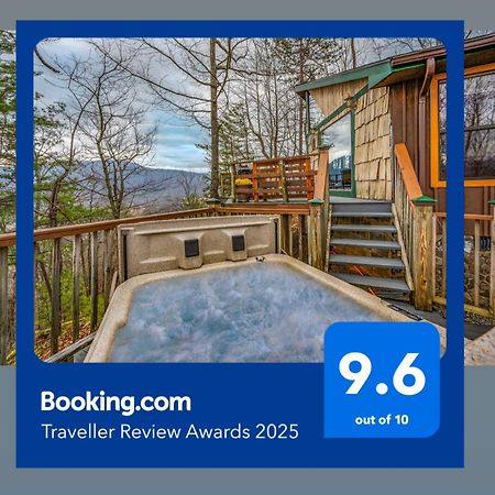 10 Miles Away From The Heart Of It All! Pigeon Forge Exterior foto
