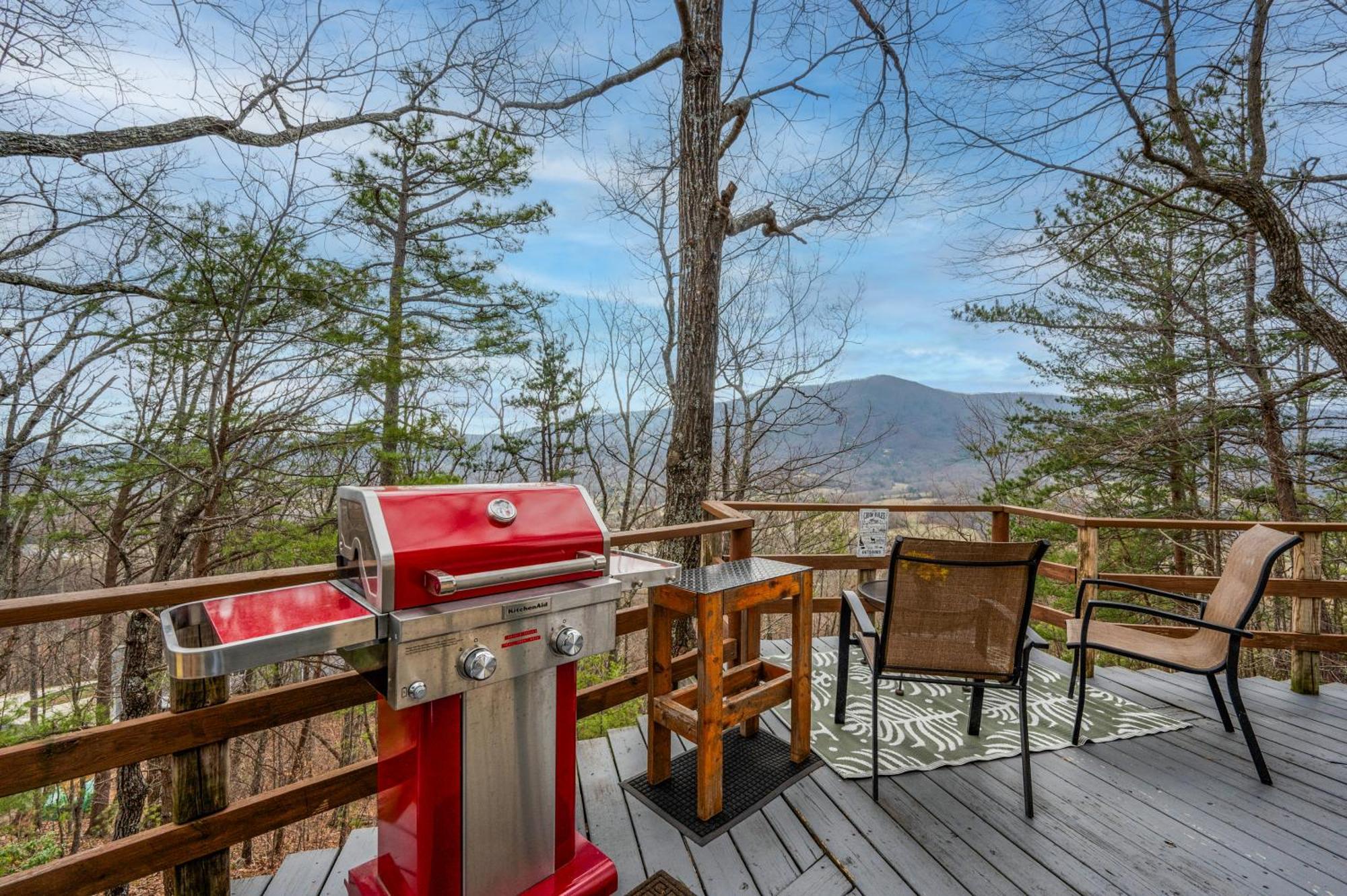10 Miles Away From The Heart Of It All! Pigeon Forge Exterior foto